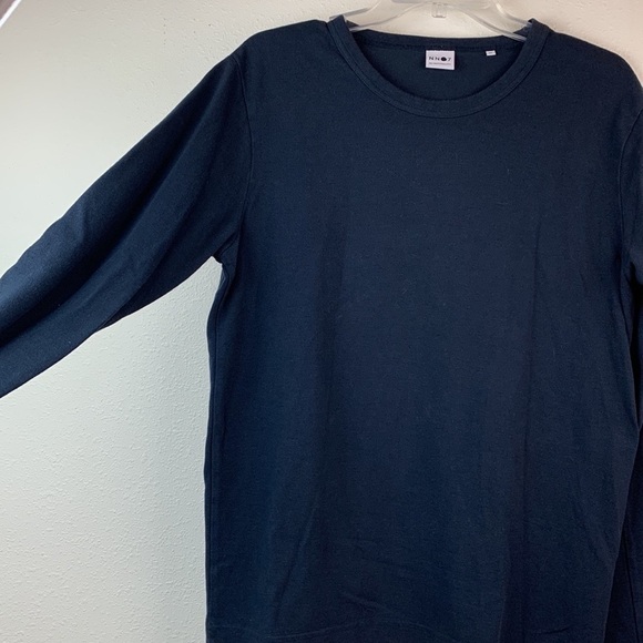 NNO7 Cliff: long sleeve t-shirt soft cotton lyocell A classic crew neck pull on - Picture 3 of 8